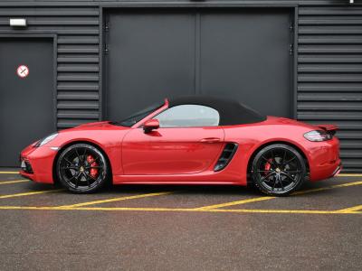 Porsche Boxter Red